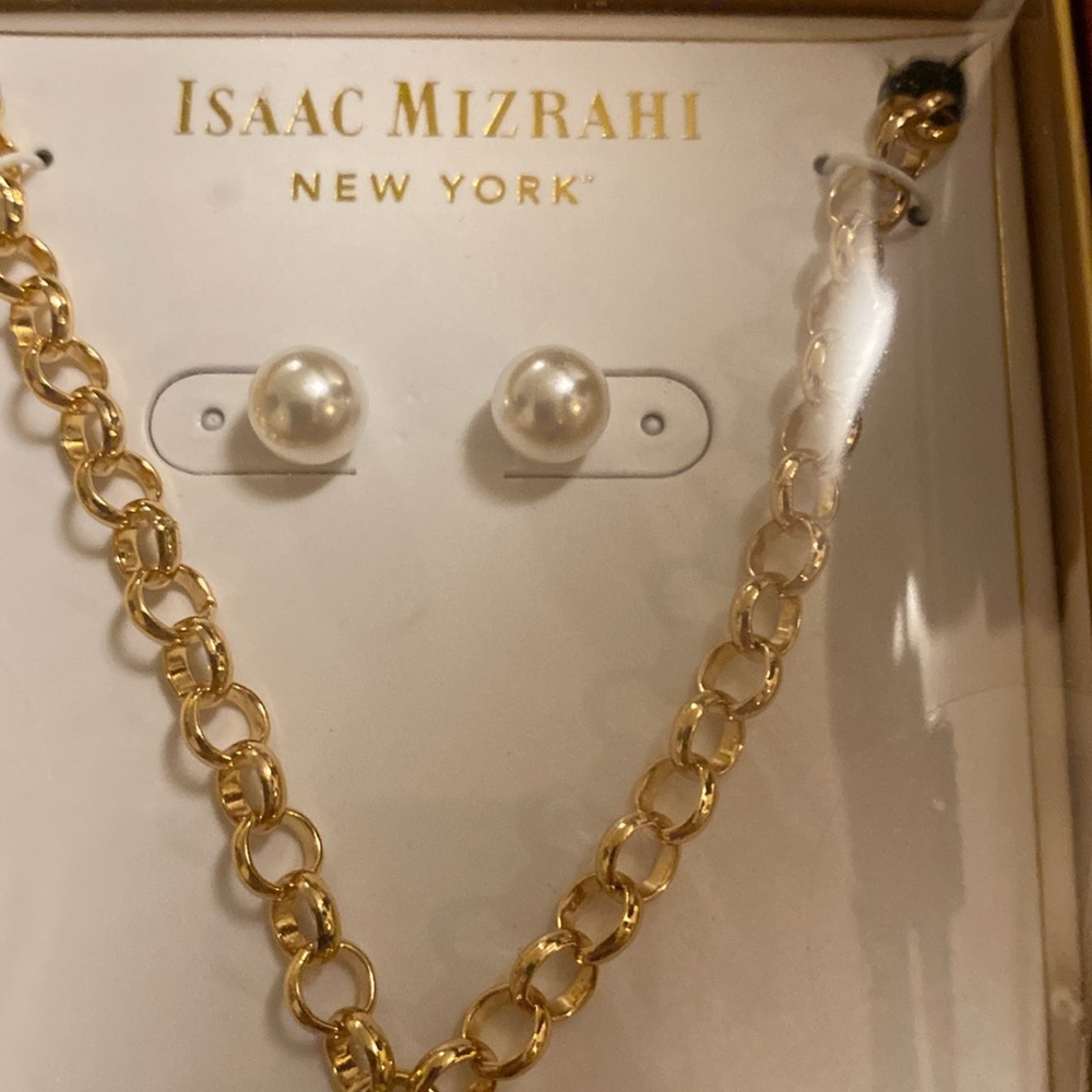 Isaac Mizrahi 15” Necklace & Earrings, NIB, ready for gifting or enjoy yrslf - Picture 3 of 4